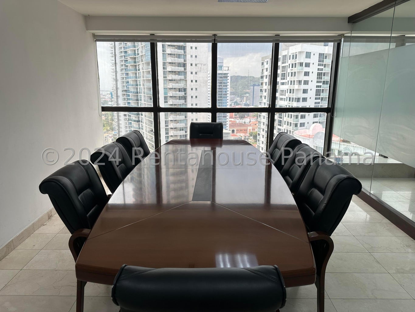 Beautiful office